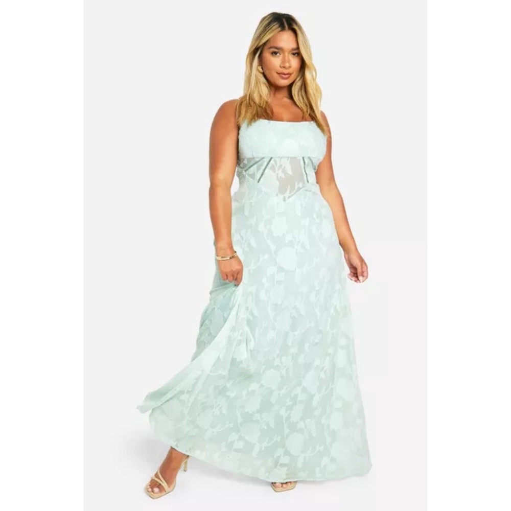 Boohoo Plus Pastel Blue Floral Maxi Dress